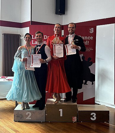 Doppelter Erfolg für Paare des Rot-Weiss-Klub Kassel e.V.